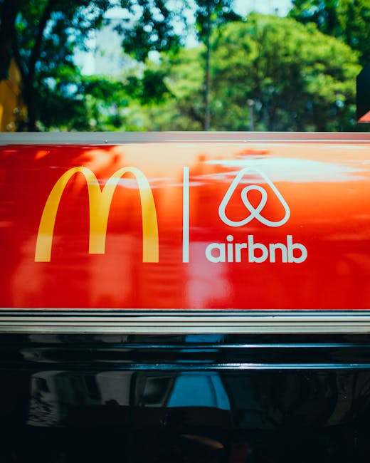 Montagem com logos de marcas