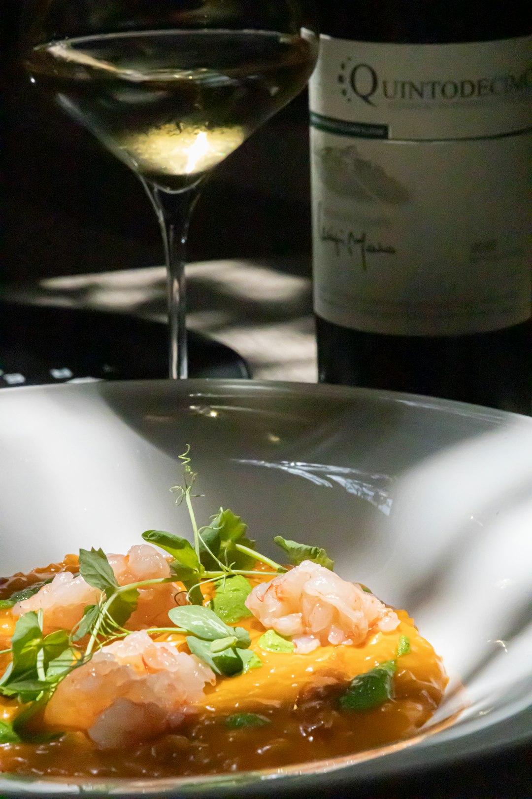 Shrimp dish with wine, ready for a delightful meal.